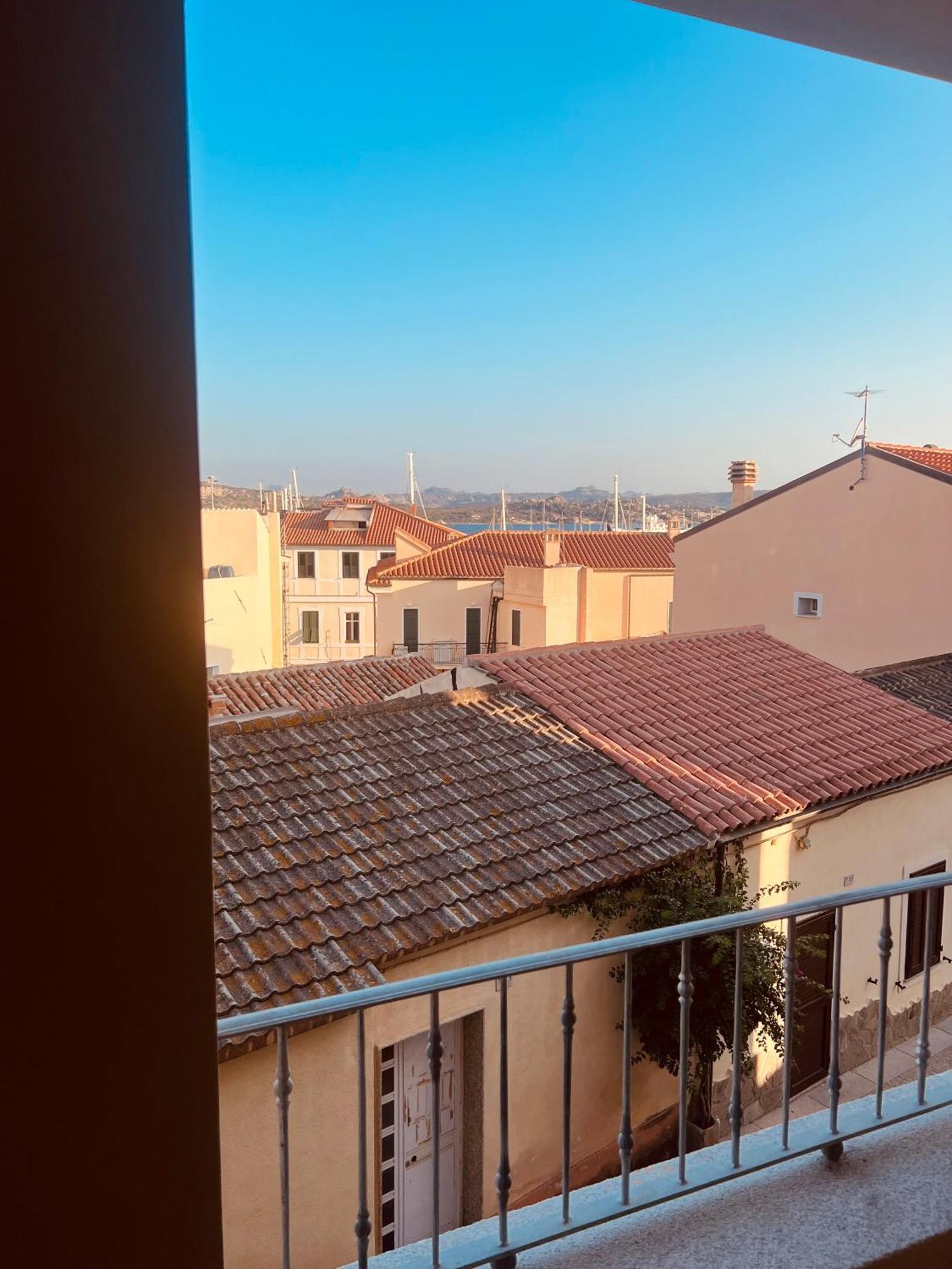 Maison Madeleine La Maddalena  Esterno foto